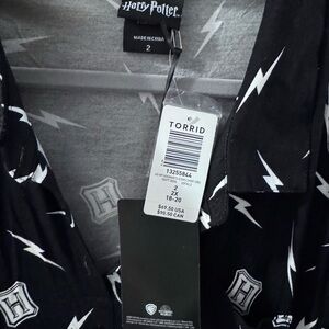 Torrid Black and White Harry Potter Lightning Shirt Dress